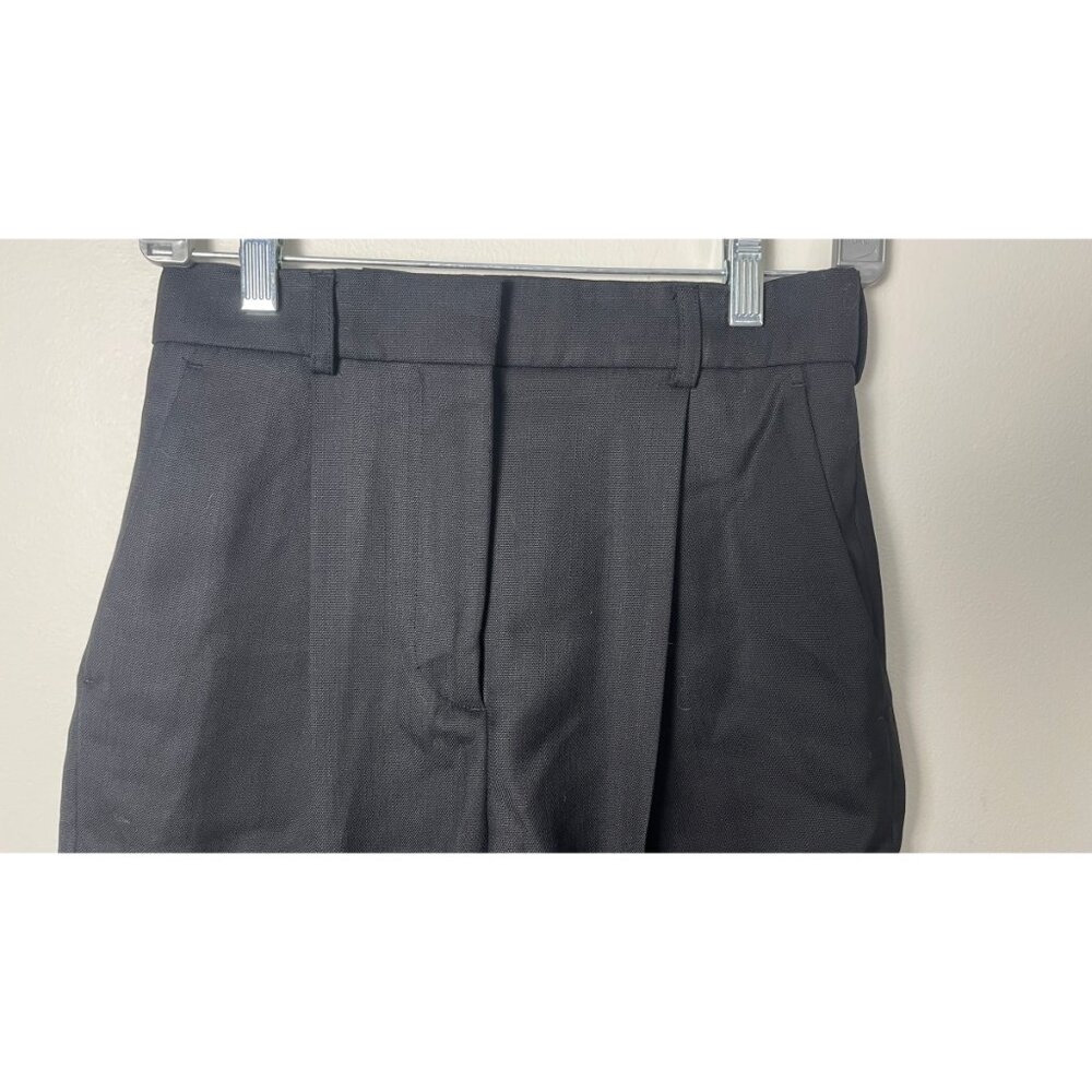 BNWOT ACNE STUDIOS KNEE LENGTH BERMUDA PLEAT SHORTS S - Picture 4 of 10